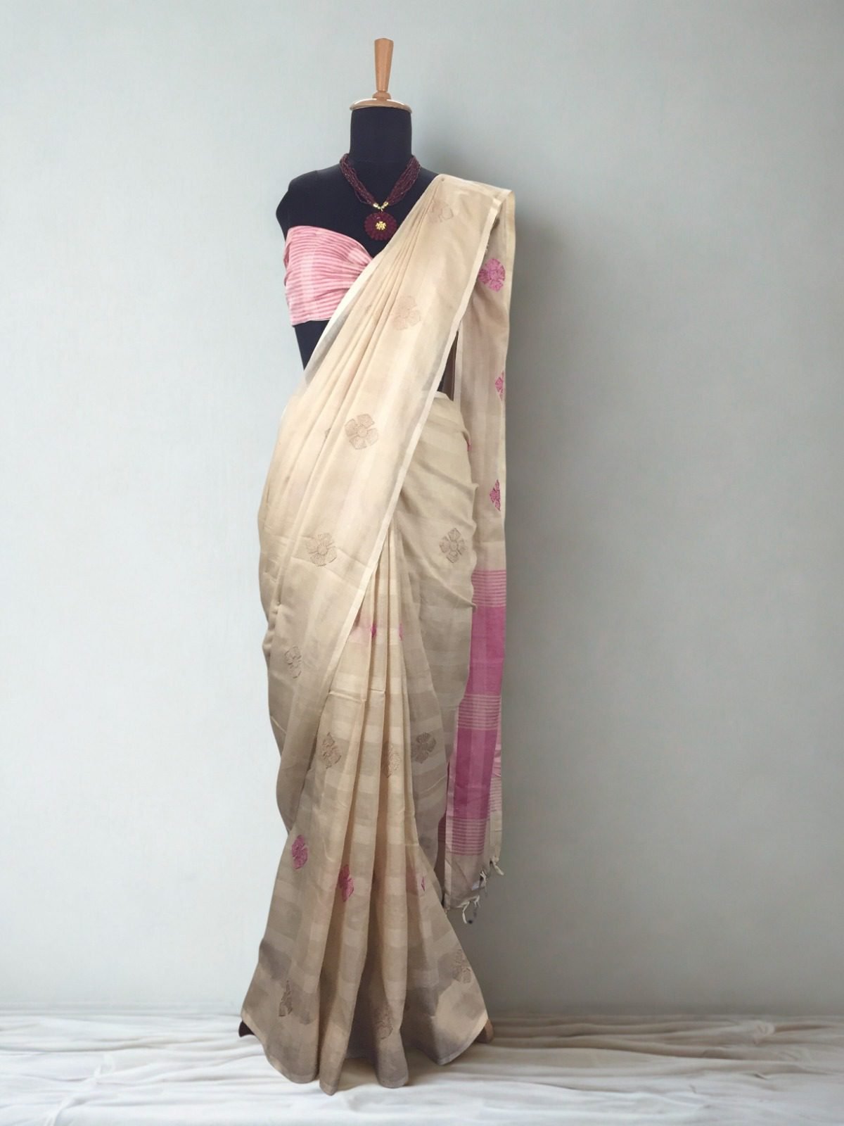 KOYAL BIEGE - Image 6