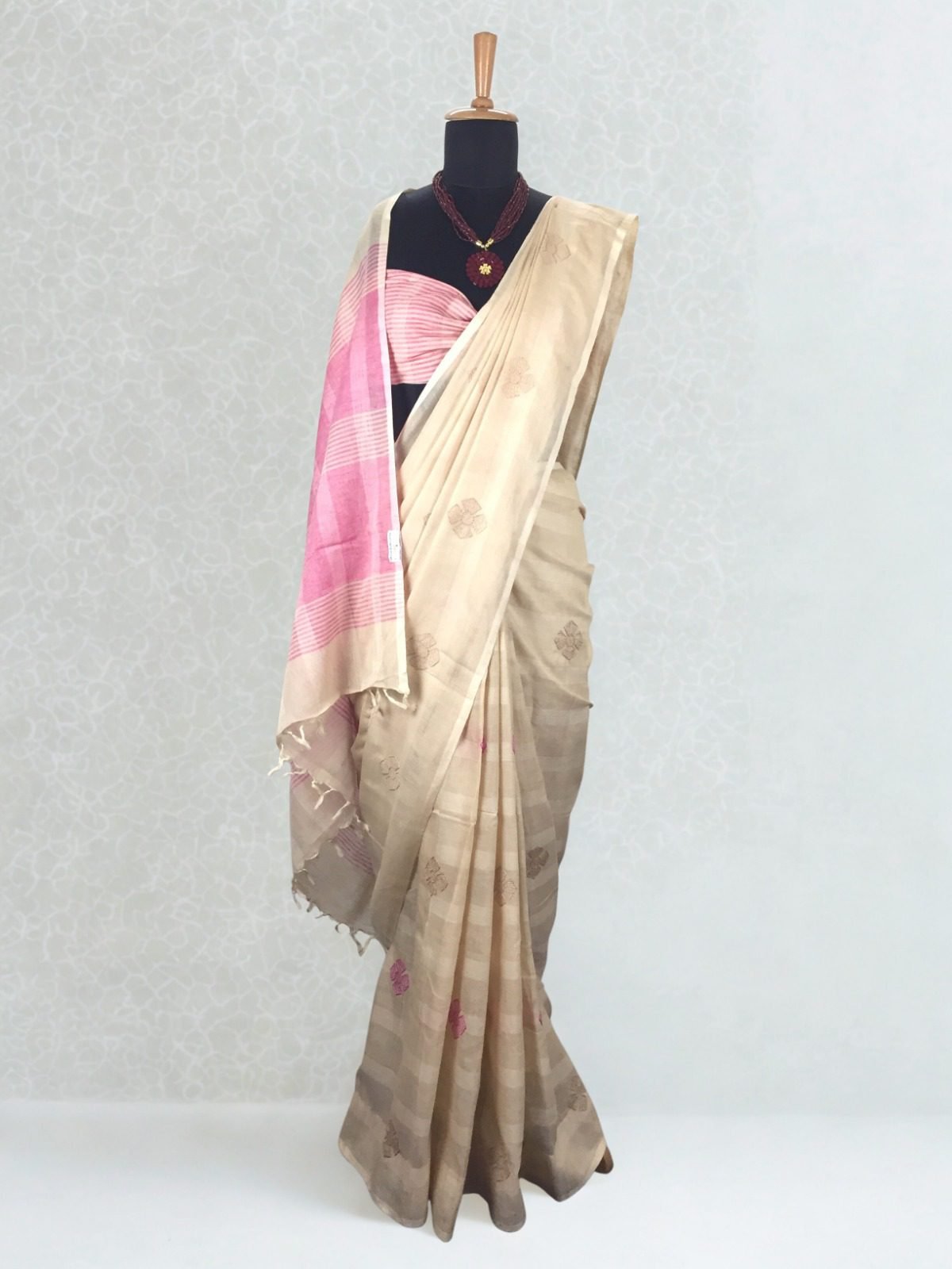 KOYAL BIEGE - Image 7